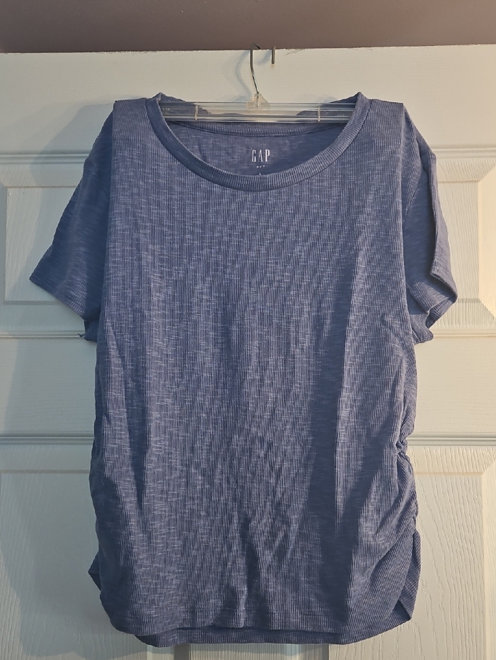 GAP Women's Short Sleeve Tee in Heather Blue